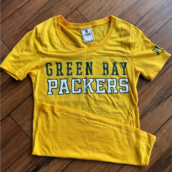 PINK Victoria's Secret Tops - Green Bay Packers Yellow T-Shirt XS